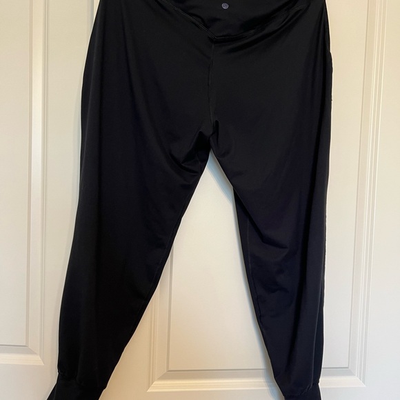 Amazon Black joggers 2XL - Picture 2 of 4